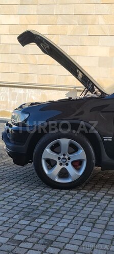 BMW X5 2003, 365,000 km - 4.4 l - Quba