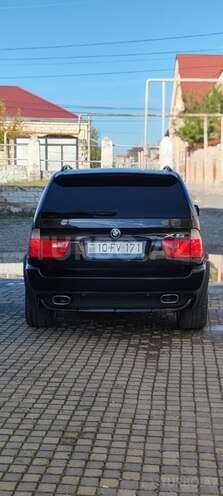 BMW X5 2003, 365,000 km - 4.4 l - Quba