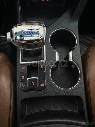 Kia Sportage-11