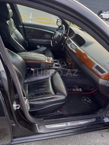 BMW 745 2002, 200,000 km - 4.4 l - Bakı