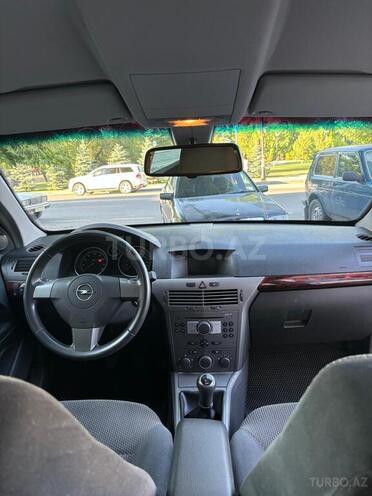 Opel Astra 2004, 166,000 km - 1.4 l - Qəbələ
