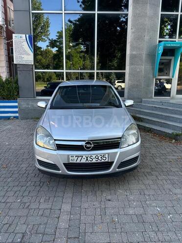 Opel Astra 2004, 166,000 km - 1.4 l - Qəbələ