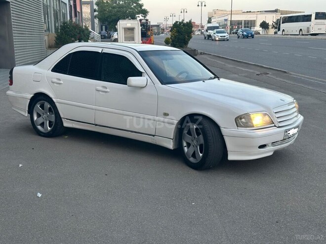 Mercedes C 220 d 2000, 385,693 km - 2.2 l - Bakı