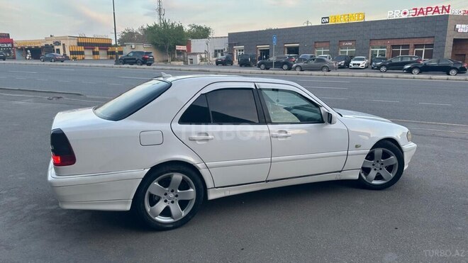 Mercedes C 220 d 2000, 385,693 km - 2.2 l - Bakı