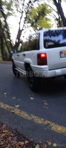 Jeep Grand Cherokee 1996, 271,000 km - 5.2 l - Qax