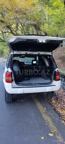 Jeep Grand Cherokee 1996, 271,000 km - 5.2 l - Qax
