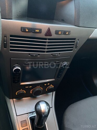 Opel Astra 2006, 285,921 km - 1.8 l - Bakı