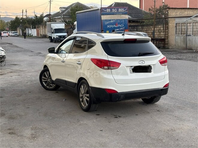 Hyundai ix35 2010, 210,760 km - 2.4 л - Xaçmaz