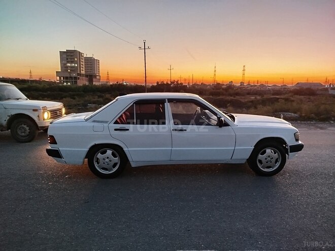 Mercedes 190 1991, 250,000 km - 2.0 l - Bakı