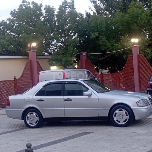 Mercedes C 200 1995, 485,670 km - 2.0 l - Sumqayıt