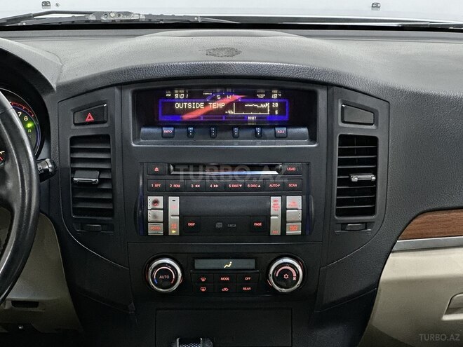 Mitsubishi Pajero 2007, 191,274 km - 3.0 l - Sumqayıt