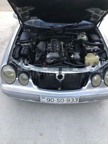 Mercedes E 270 2000, 500,000 km - 2.7 l - Bakı