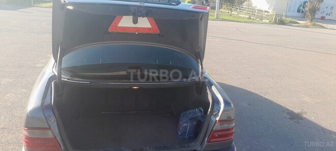 Mercedes E 230 1995, 427,983 km - 2.3 l - Şirvan