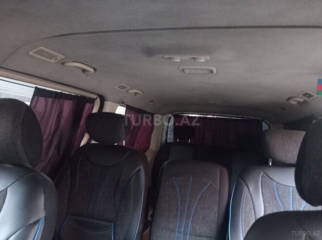 Hyundai H-1 2011, 437,931 km - 2.5 l - Balakən