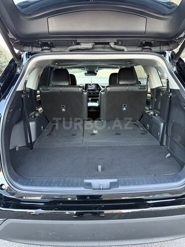 Toyota Highlander 2021, 29,500 km - 2.5 l - Bakı