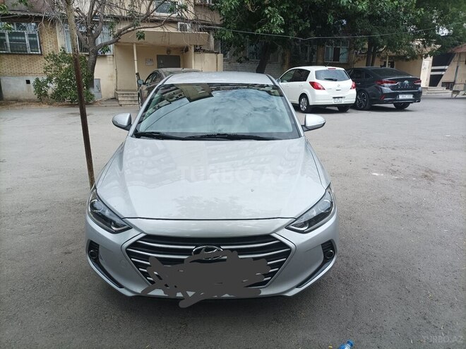 Hyundai Avante 2017, 130,000 km - 1.6 l - Bakı