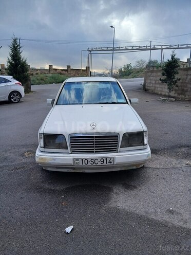 Mercedes E 250 1993, 380,000 km - 2.5 л - Bakı
