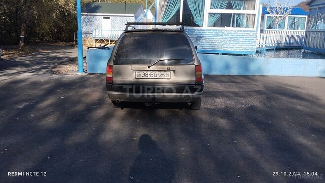 Opel Astra 1996, 342,000 km - 1.6 l - Qusar
