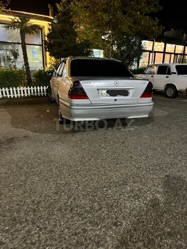 Mercedes C 220 d 1998, 262,000 km - 2.2 l - İmişli