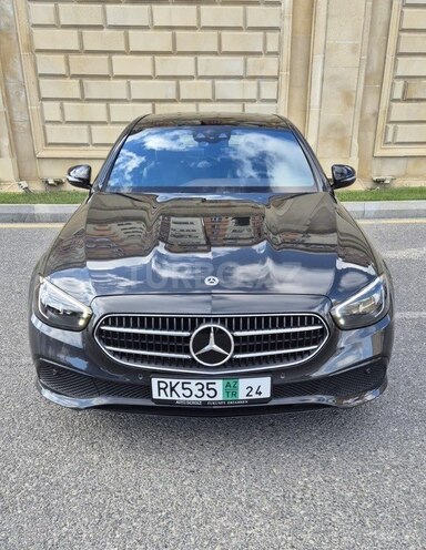 Mercedes E 300 e 2022, 14,000 km - 2.0 л - Bakı