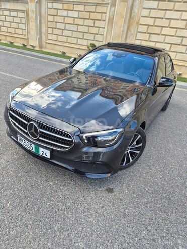 Mercedes E 300 e 2022, 14,000 km - 2.0 л - Bakı