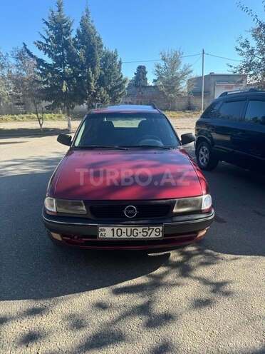 Opel Astra 1996, 352,000 km - 1.6 l - Sumqayıt
