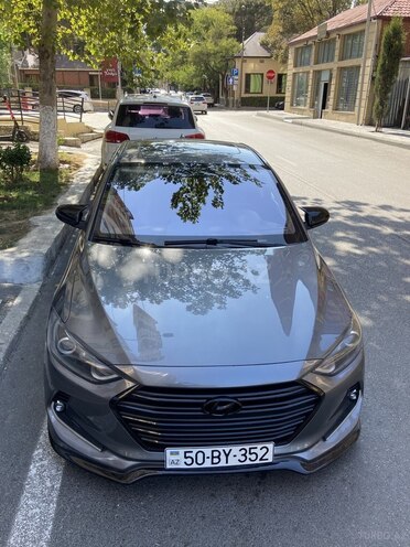 Hyundai Elantra 2017, 85,600 km - 2.0 l - Sumqayıt