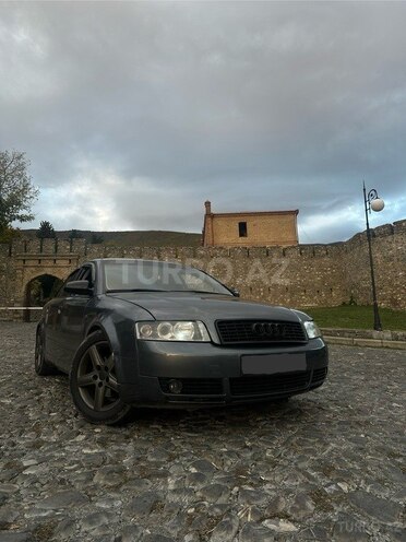 Audi A4 2003, 360,000 km - 1.8 л - Bakı