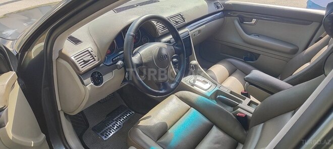 Audi A4 2003, 360,000 km - 1.8 л - Bakı
