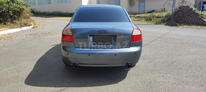 Audi A4 2003, 360,000 km - 1.8 л - Bakı
