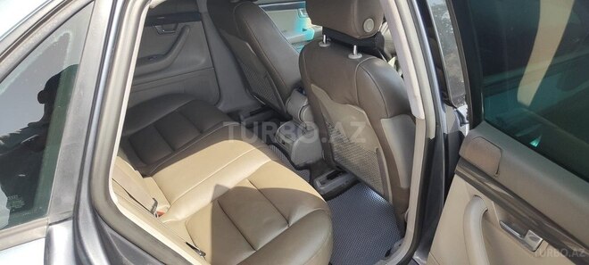 Audi A4 2003, 360,000 km - 1.8 л - Bakı