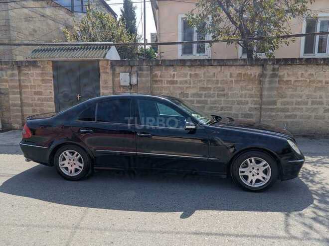 Mercedes E 260 2002, 355,000 km - 2.6 л - Quba