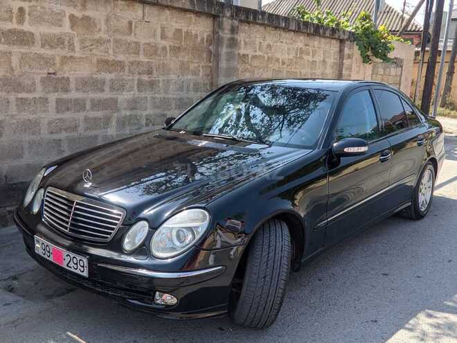 Mercedes E 260 2002, 355,000 km - 2.6 л - Quba