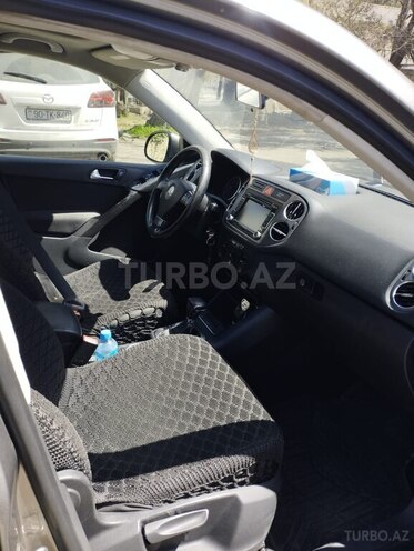 Volkswagen Tiguan 2008, 230,000 km - 2.0 l - Bakı