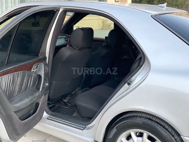 Mercedes E 220 d 1998, 450,382 km - 2.2 l - Sumqayıt
