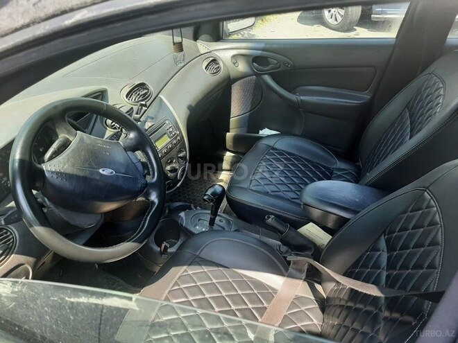 Ford Focus 2001, 180,000 km - 2.0 l - Qəbələ