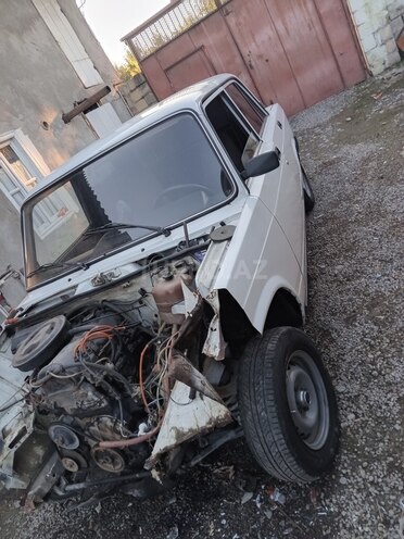 LADA (VAZ) 2107 2006, 90,000 km - 1.6 l - Göyçay