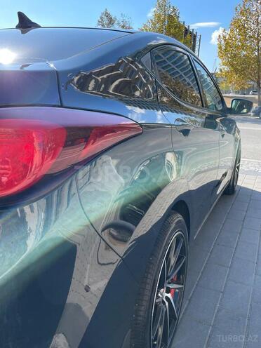 Hyundai Elantra 2015, 197,000 km - 1.8 l - Bakı