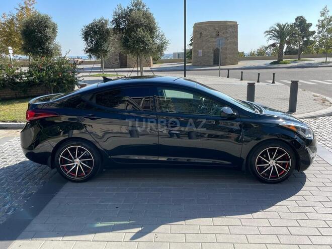 Hyundai Elantra 2015, 197,000 km - 1.8 l - Bakı