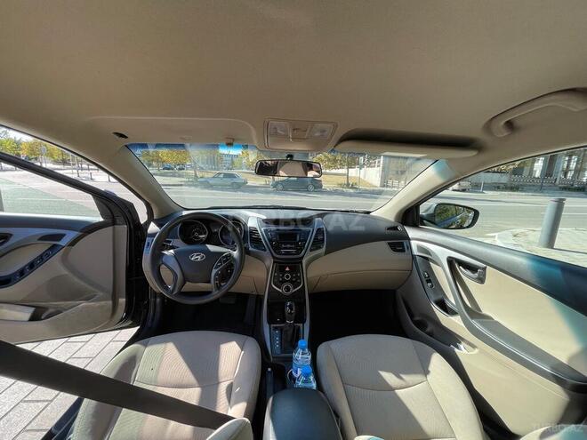 Hyundai Elantra 2015, 197,000 km - 1.8 l - Bakı