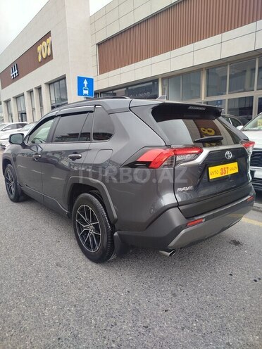 Toyota RAV4 2021, 110,000 km - 2.0 l - Bakı