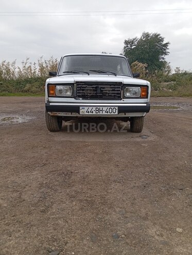LADA (VAZ) 2107 2007, 55,518 km - 1.6 л - Salyan