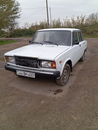 LADA (VAZ) 2107 2007, 55,518 km - 1.6 л - Salyan