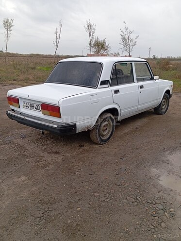 LADA (VAZ) 2107 2007, 55,518 km - 1.6 л - Salyan