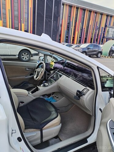 Toyota Prius 2010, 320,000 km - 1.8 l - Bakı