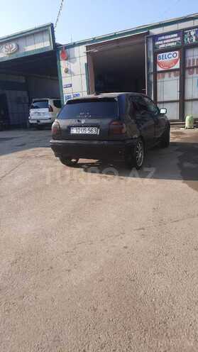 Volkswagen Golf 1994, 300,000 km - 2.0 l - Şirvan