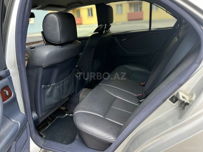 Mercedes E 240 2000, 348,836 km - 2.4 l - Bakı