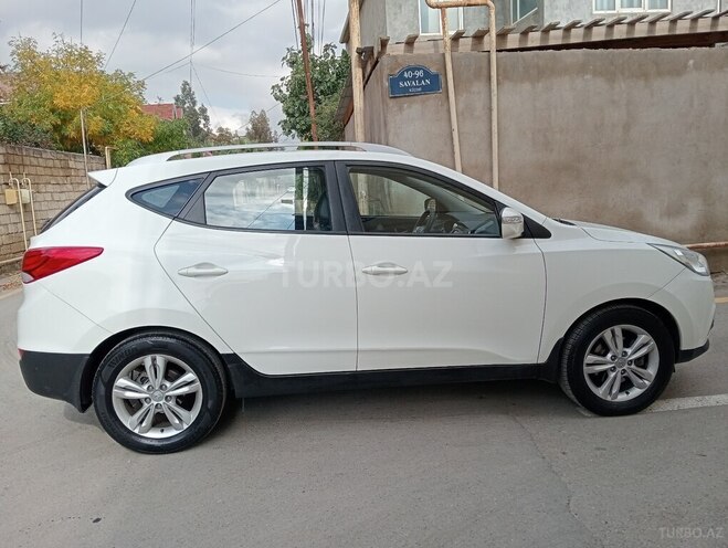 Hyundai ix35 2011, 152,000 km - 2.0 l - Bakı