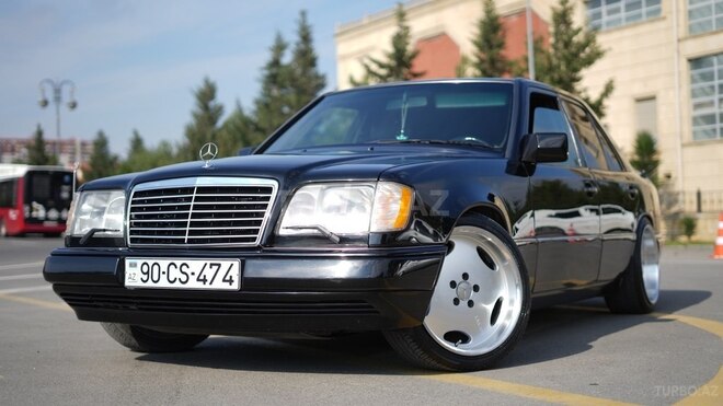 Mercedes E 220 1995, 430,000 km - 2.2 l - Bakı