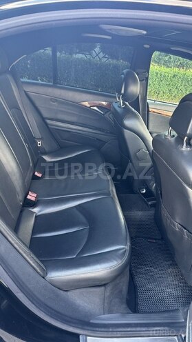 Mercedes E 320 2004, 313,000 km - 3.2 l - Şəki